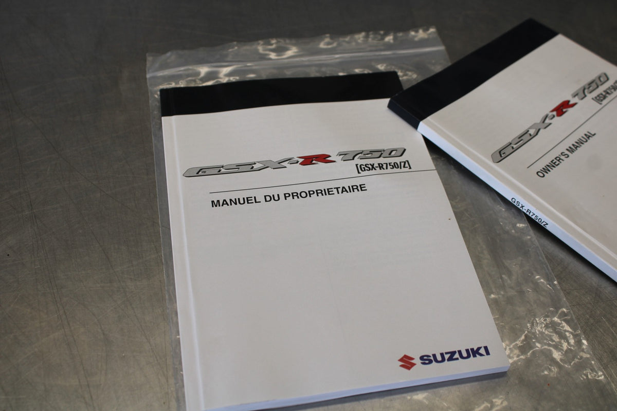 11-26 SUZUKI GSXR750 ORIGINAL OWNERS MANUAL BOOK BB882