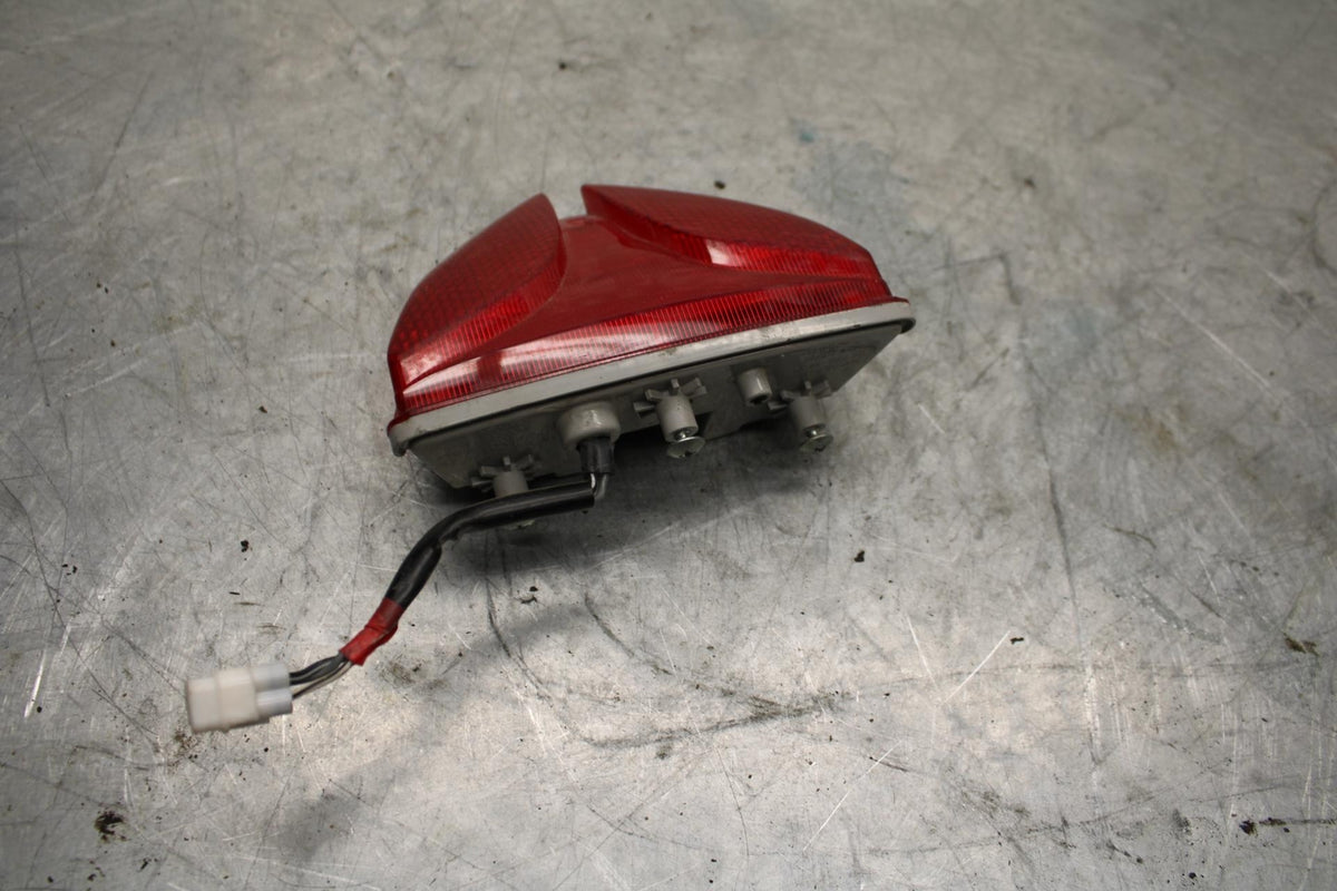 09-16 SUZUKI GSXR1000 REAR TAIL TAILLIGHT BACK BRAKE LIGHT BB439