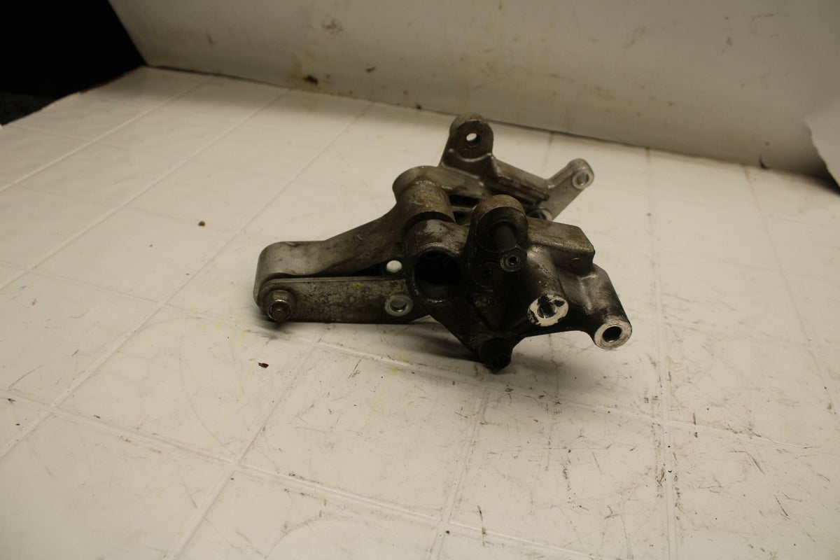 01-06 HONDA CBR600F4I REAR DOGBONE SHOCK LINKAGE LINK BB314 