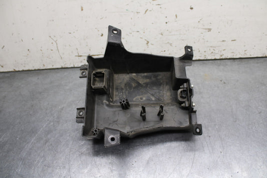 12-13 KAWASAKI Z1000 REAR BACK TAIL UNDERTAIL BATTERY TRAY PLASTIC BB743