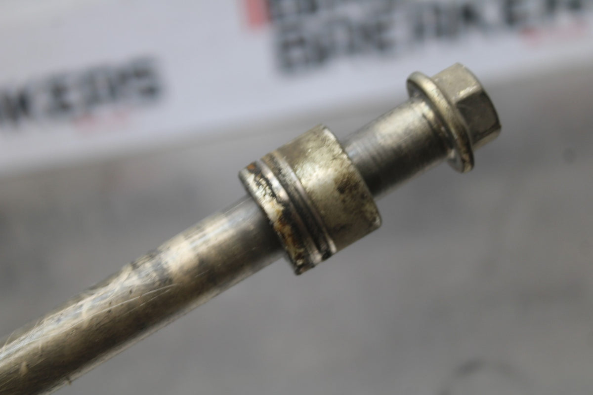 08 YAMAHA V STAR 1100 XVS1100AW CLASSIC FRONT WHEEL RIM AXLE PIVOT BOLT BB916
