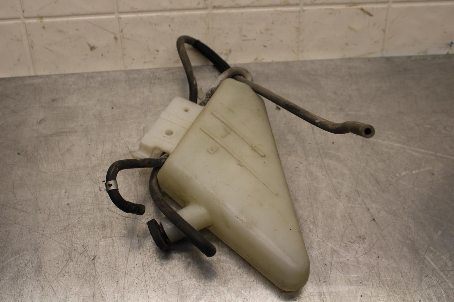 2008 Suzuki GSXR600 COOLANT WATER TANK RESERVOIR BOTTLE 17910-37H00 BB593