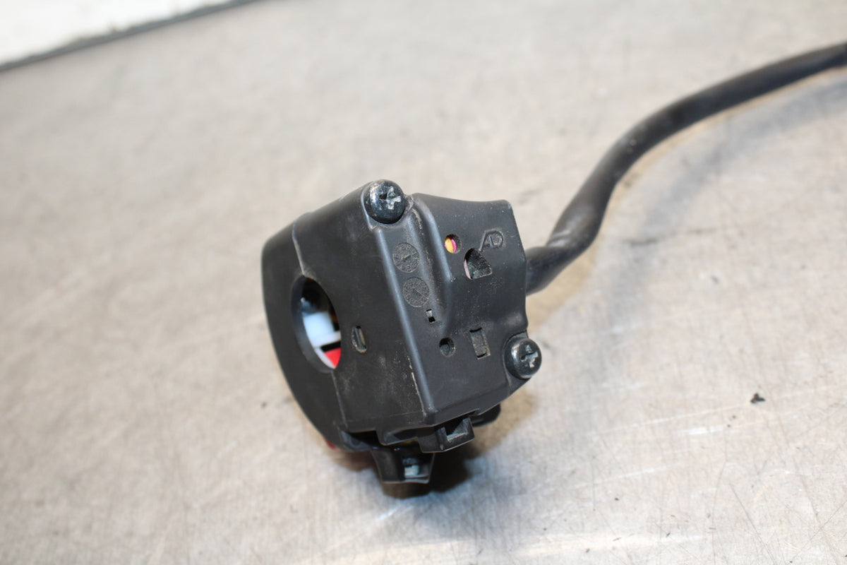 16 KAWASAKI NINJA ZX10R RIGHT HANDLE KILL OFF START SWITCH SWITCHES BB650