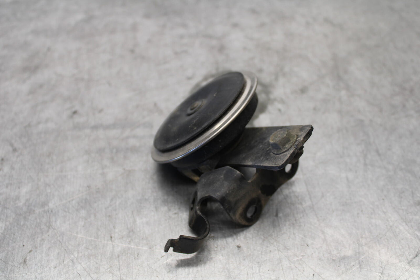 07-09 YAMAHA FZ6 HORN SIGNAL 5VX-83371-01-00 BB713