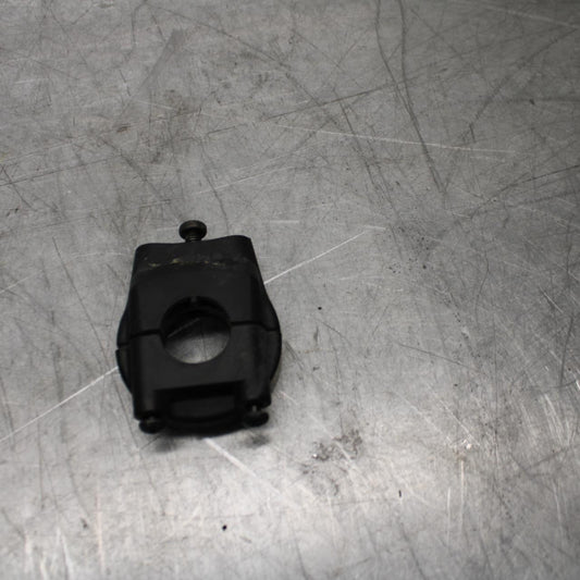 07-08 KAWASAKI CONCOURS 1400 ABS THROTTLE CABLE LINE HOUSING GUIDE BB449