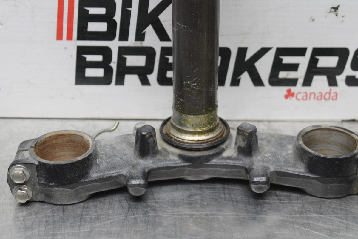 06 KAWASAKI Z750 FRONT FORKS CLAMP LOWER TRIPLE TREE STEM BB837