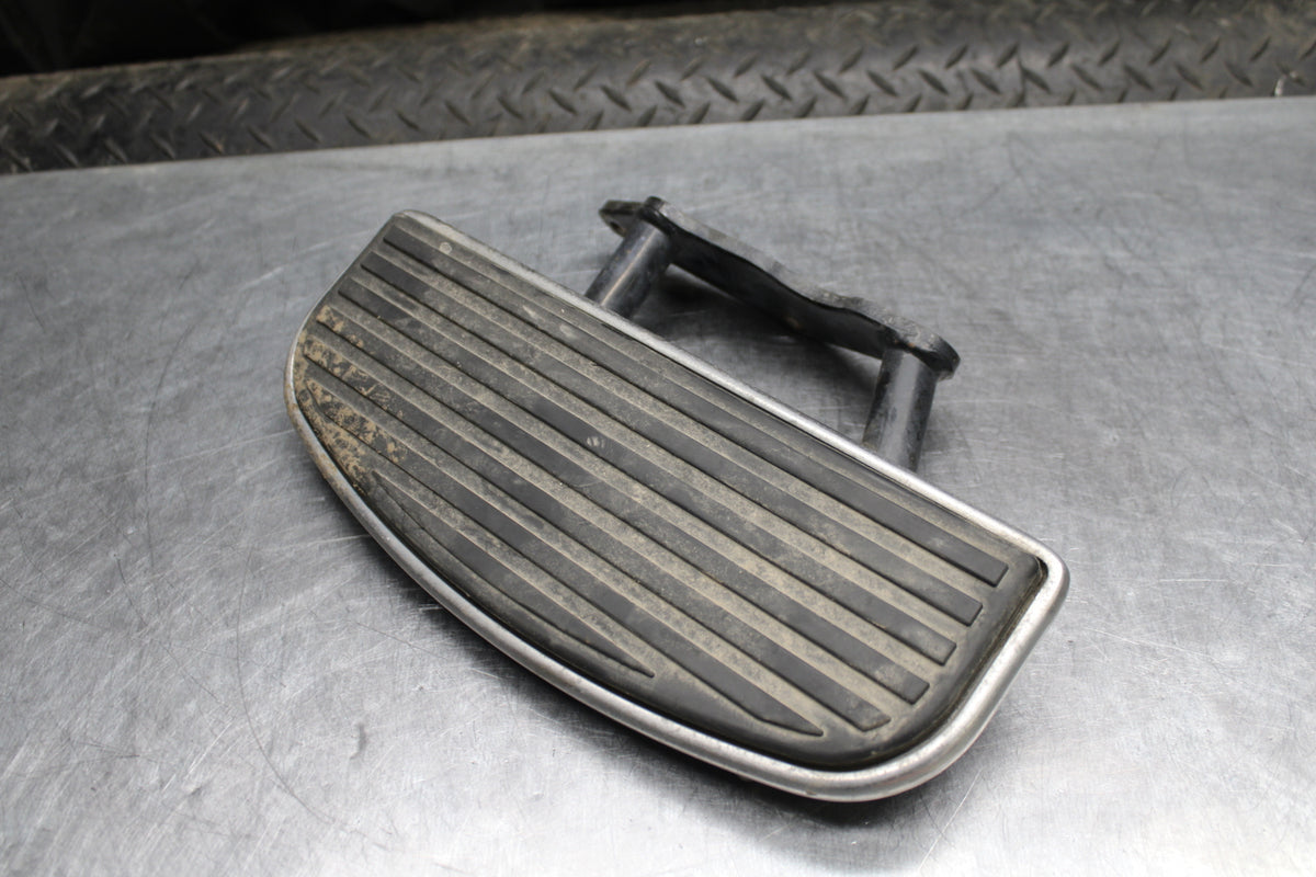 04 KAWASAKI VULCAN 1500 LEFT FRONT FOOT REST PEG STEP BB762