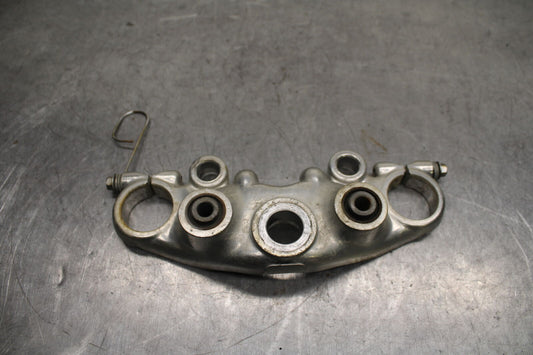 1984 Yamaha Virago 1000 FORKS UPPER TRIPLE TREE CLAMP BB117