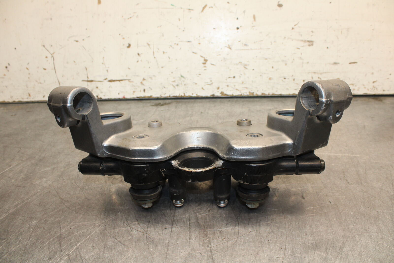 04-05 SUZUKI KATANA 750 GSX750F FORKS UPPER TRIPLE TREE CLAMP BB110