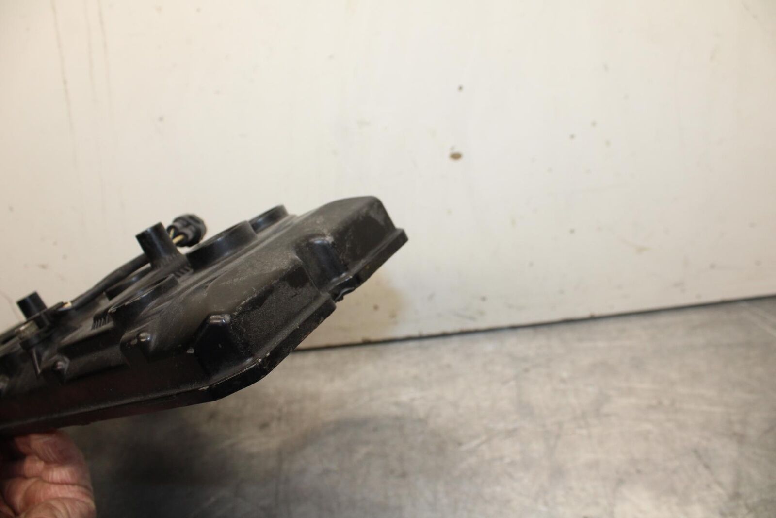 08-10 SUZUKI GSXR 600  ENGINE TOP END CYLINDER HEAD COVER BB92