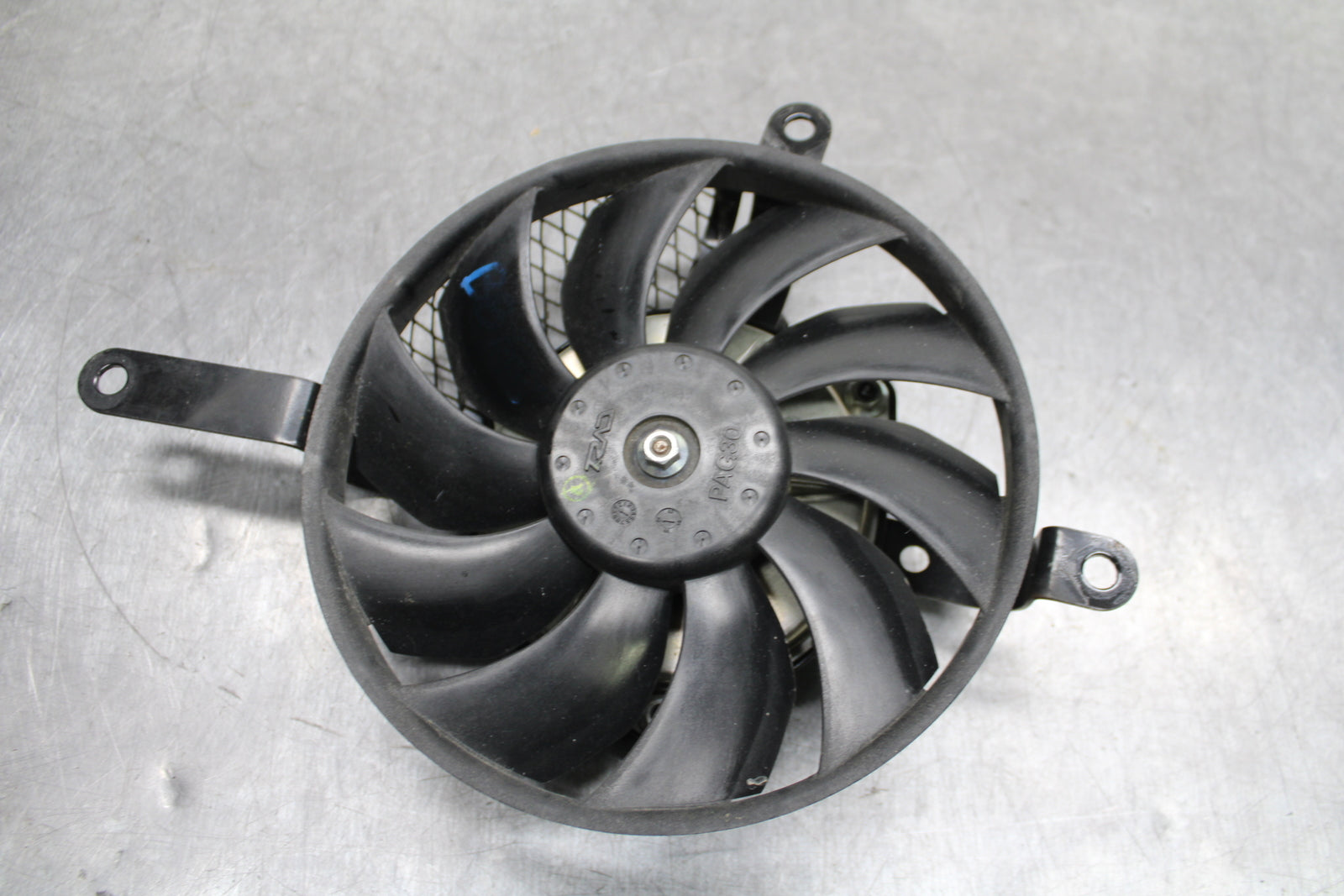 06-07 SUZUKI GSXR750 ENGINE RADIATOR COOLING FAN BB123