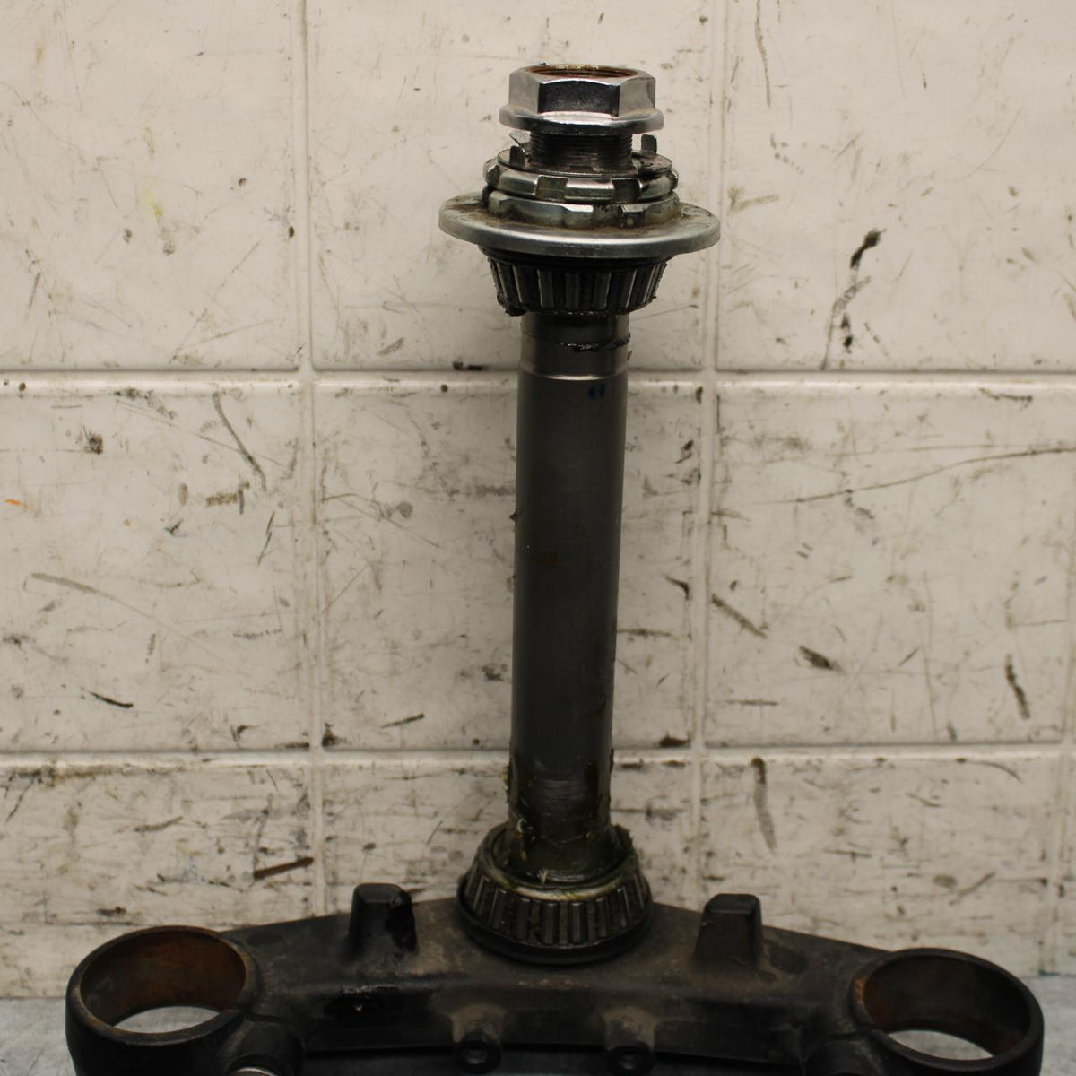 2008 Honda 800 VFR800A ABS FRONT FORKS CLAMP LOWER TRIPLE TREE  BB566