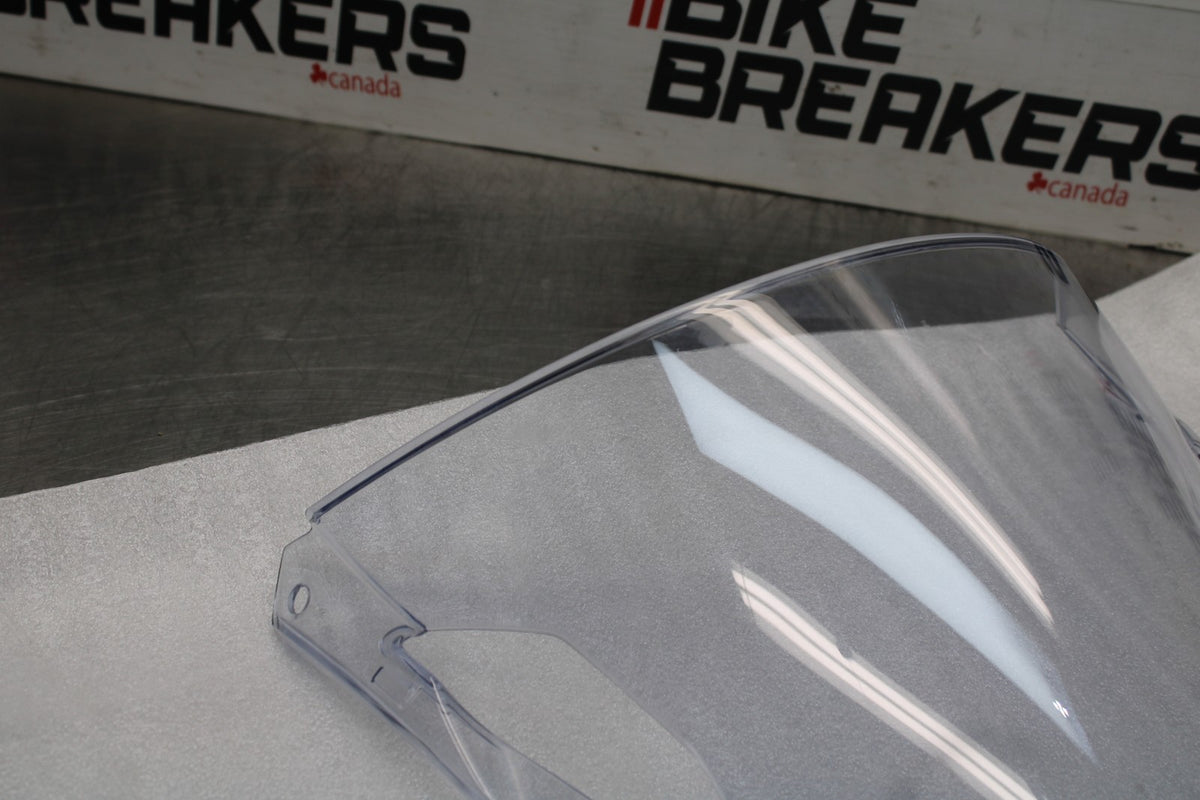 24-25 KAWASAKI NINJA ZX6R WINDSHIELD WINDSCREEN BB726
