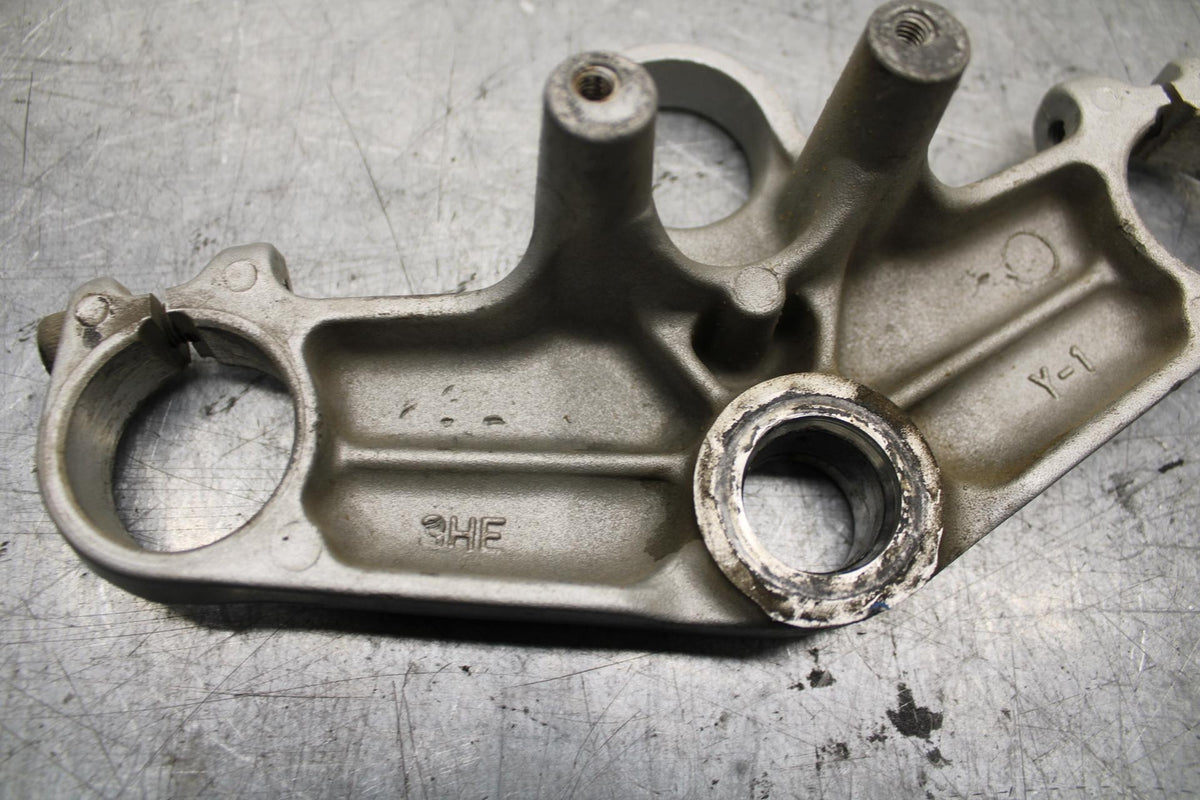89-90 YAMAHA FZR600 FORKS UPPER TRIPLE TREE CLAMP BB76