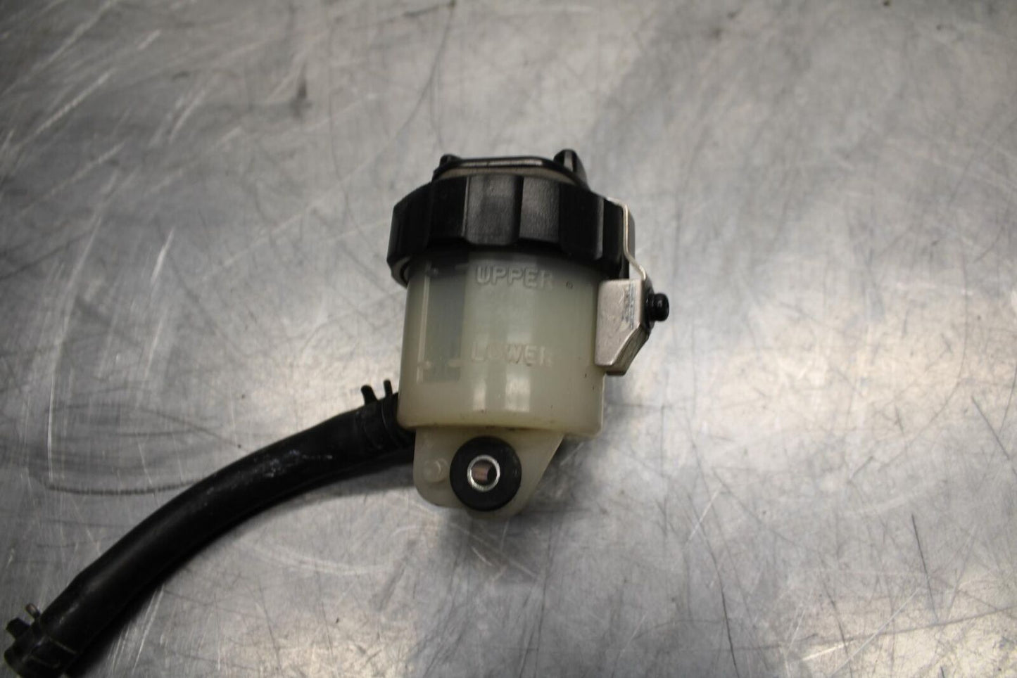 09-14 YAMAHA YZF R1 REAR BRAKE MASTER FLUID RESERVOIR TANK BOTTLE BB471