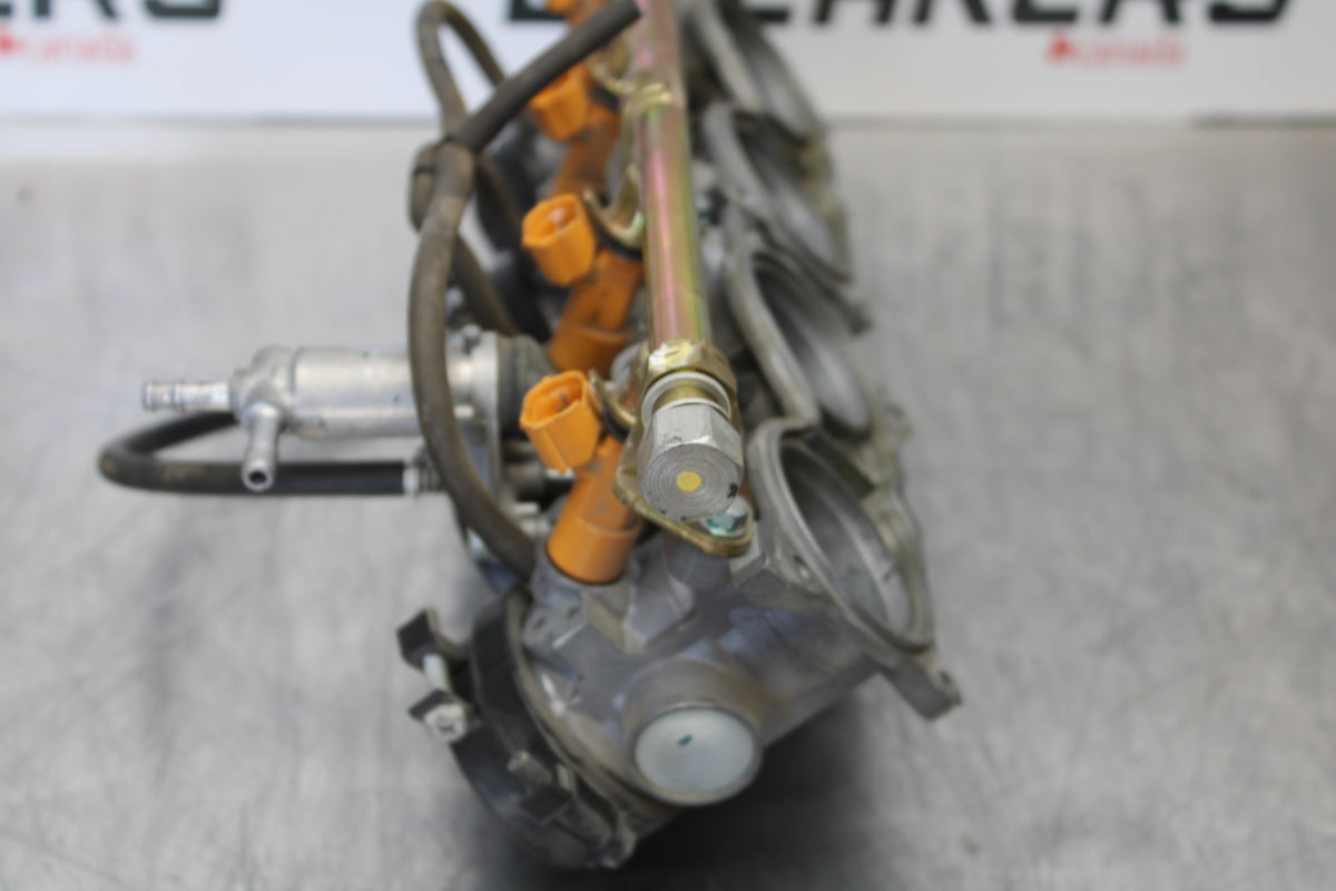 05-06 HONDA CBR600RR MAIN FUEL INJECTORS / THROTTLE BODIES BB159