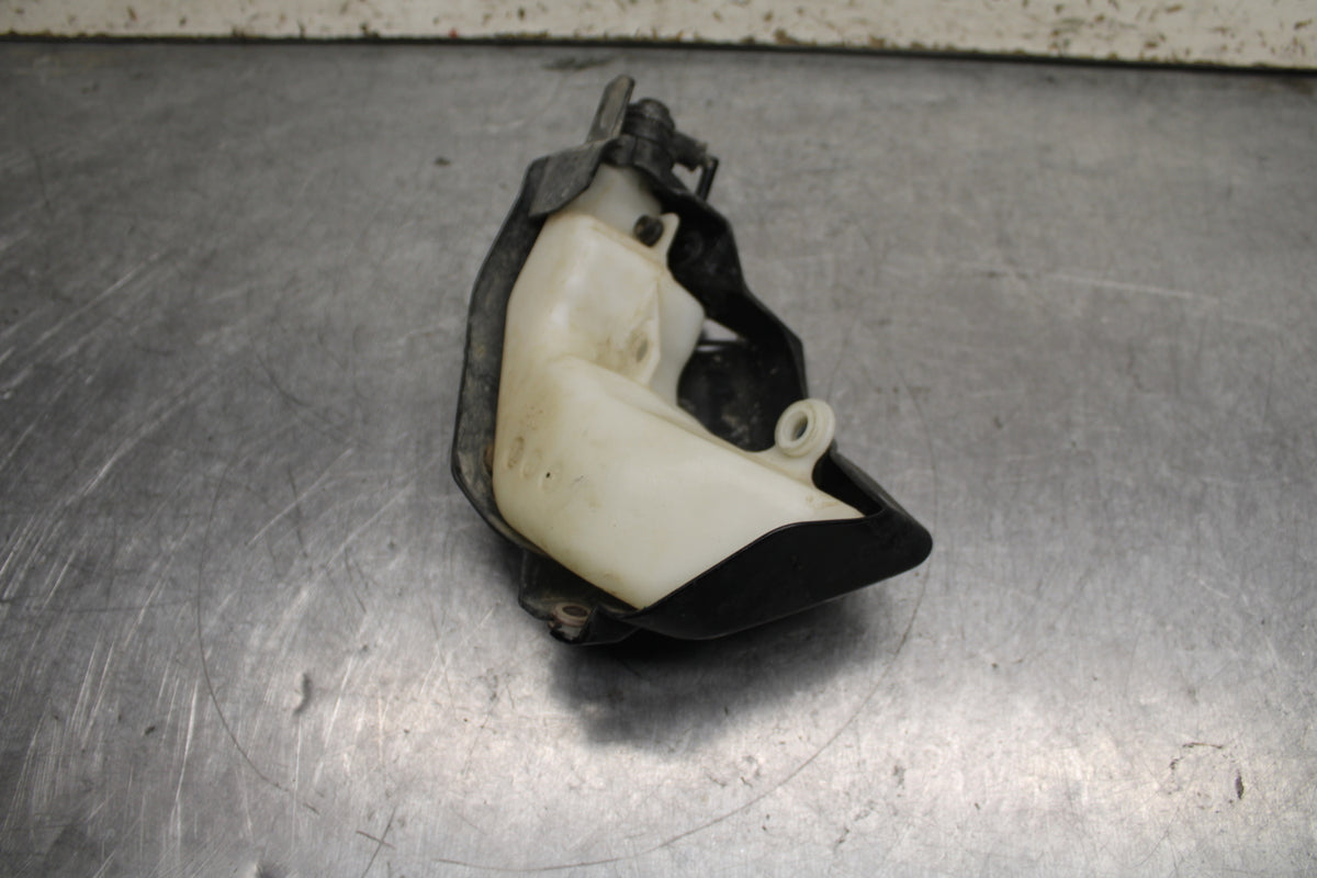 14-17 YAMAHA FZ09 COOLANT WATER TANK RESERVOIR BOTTLE BB111