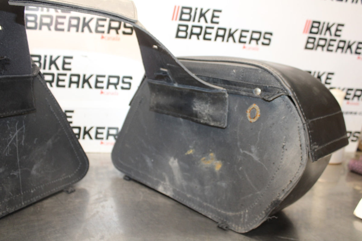 07 SUZUKI BOULEVARD M50 SADDLEMEN CARGO LUGGAGE SADDLEBAGS BAGS BB897