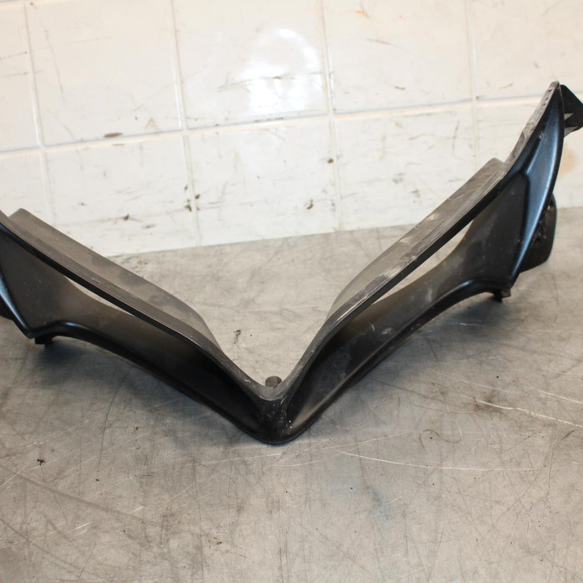 08-09 SUZUKI GSXR600 FRONT CENTER COWL FAIRING BB468