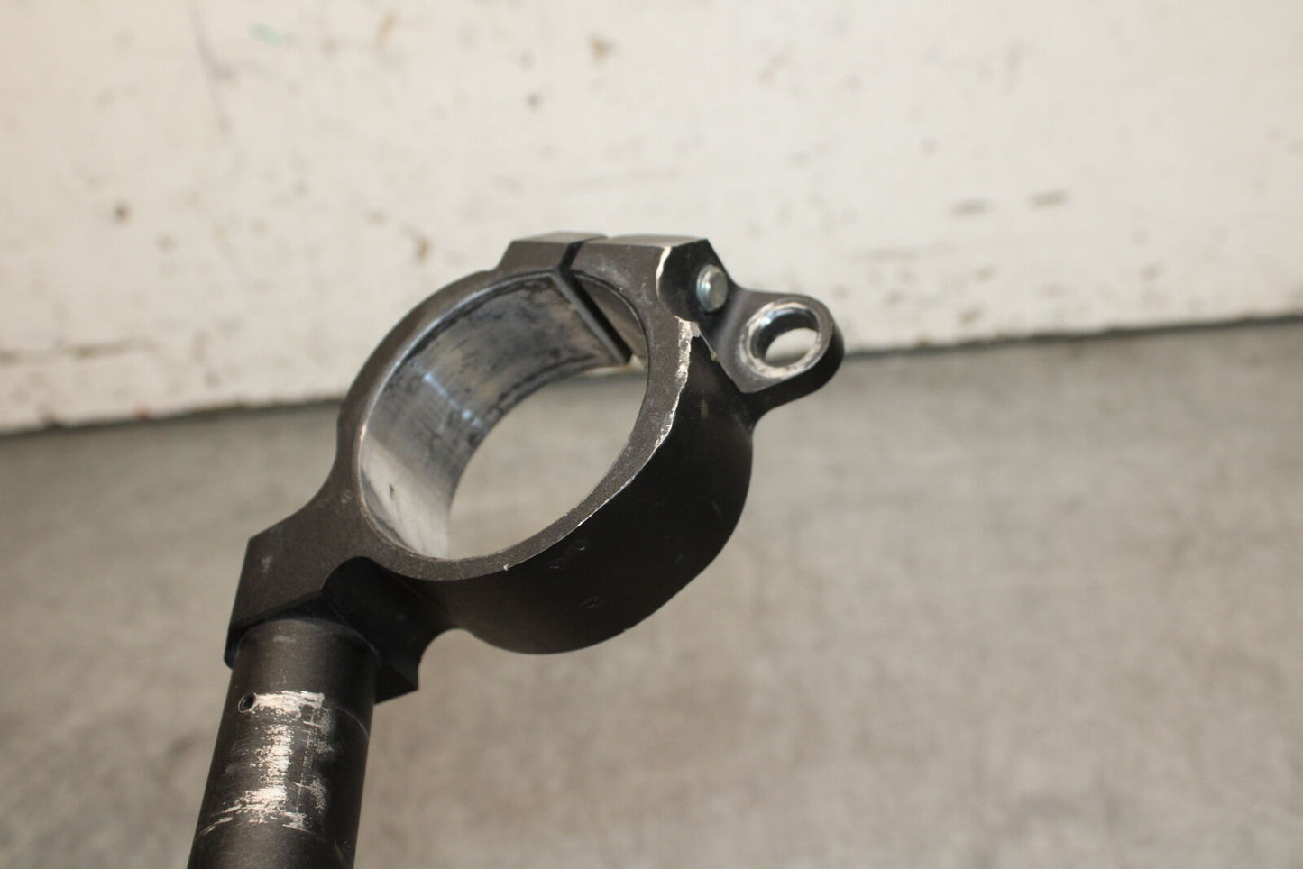 13-17 KAWASAKI NINJA ZX6R ZX636E RIGHT CLIP ON HANDLEBAR BB735