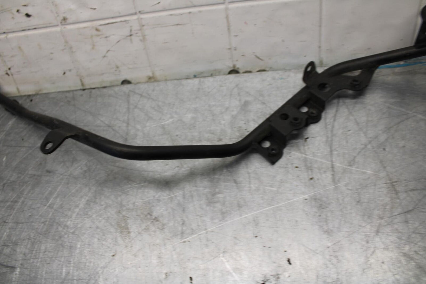 07-08 KAWASAKI CONCOURS 1400 ABS RIGHT FAIRING STAY BRACKET BB449