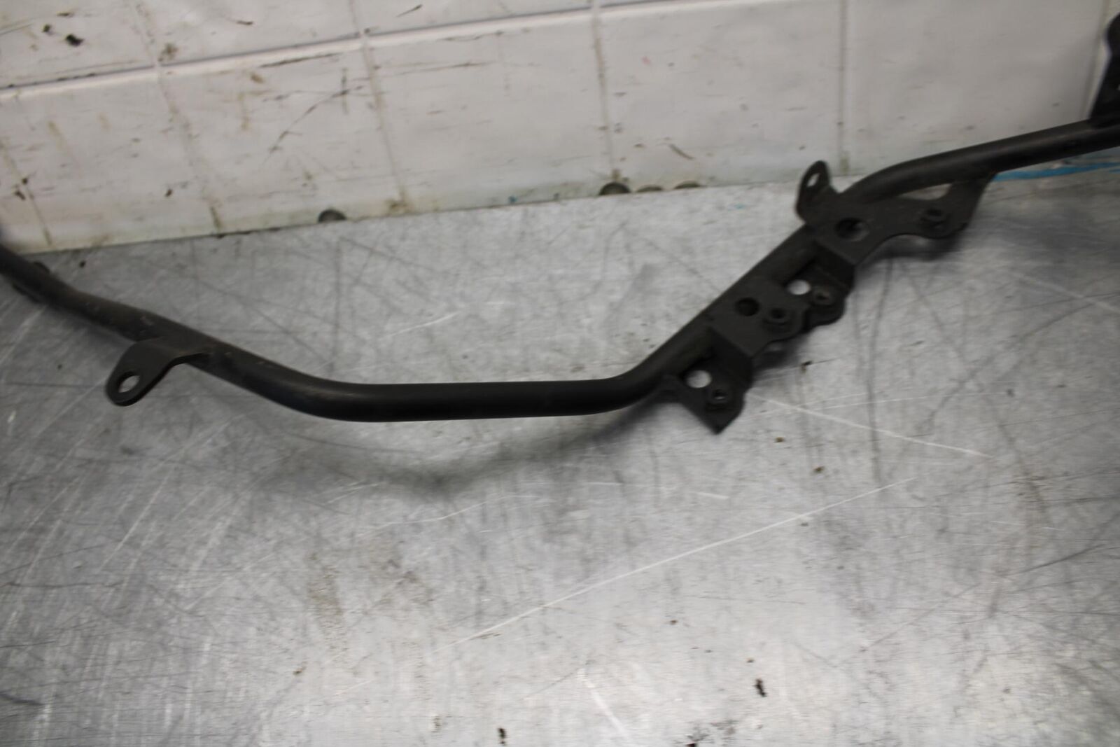 07-08 KAWASAKI CONCOURS 1400 ABS RIGHT FAIRING STAY BRACKET BB449