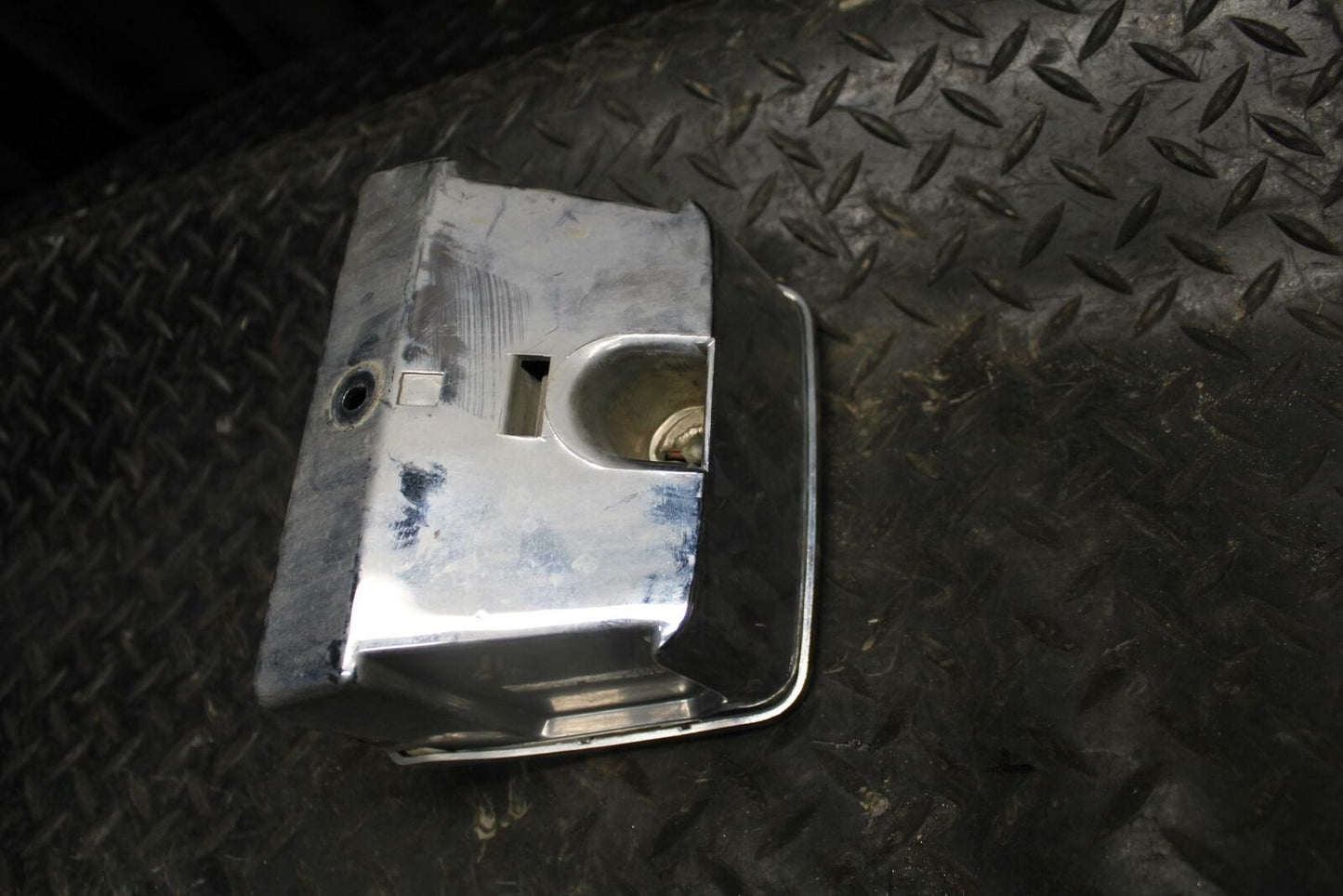 84-85 YAMAHA VIRAGO 1000 STOCK TOOLS OEM TOOL BAG KIT HOLDER BOX BB173