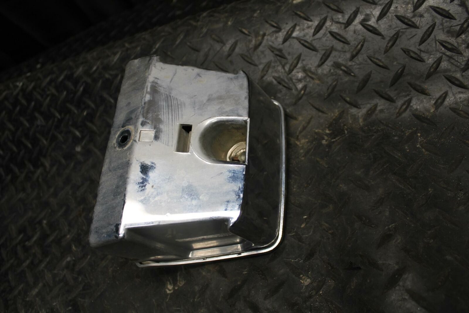 84-85 YAMAHA VIRAGO 1000 STOCK TOOLS OEM TOOL BAG KIT HOLDER BOX BB173