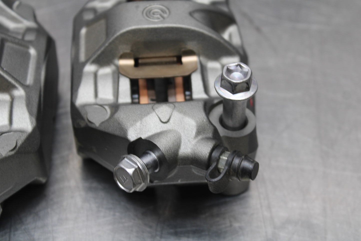 23-24 KAWASAKI NINJA ZX14R NEW!! RIGHT LEFT FRONT BRAKE CALIPER SET PAIR BB764