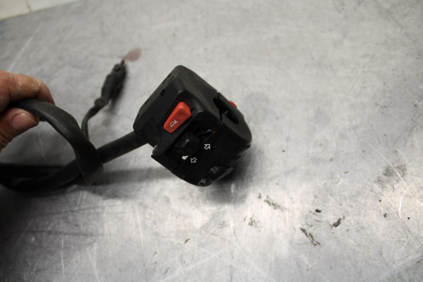 14-15 TRIUMPH STREET TRIPLE R LEFT  HANDLE HORN SIGNALS SWITCH SWITCHES BB441