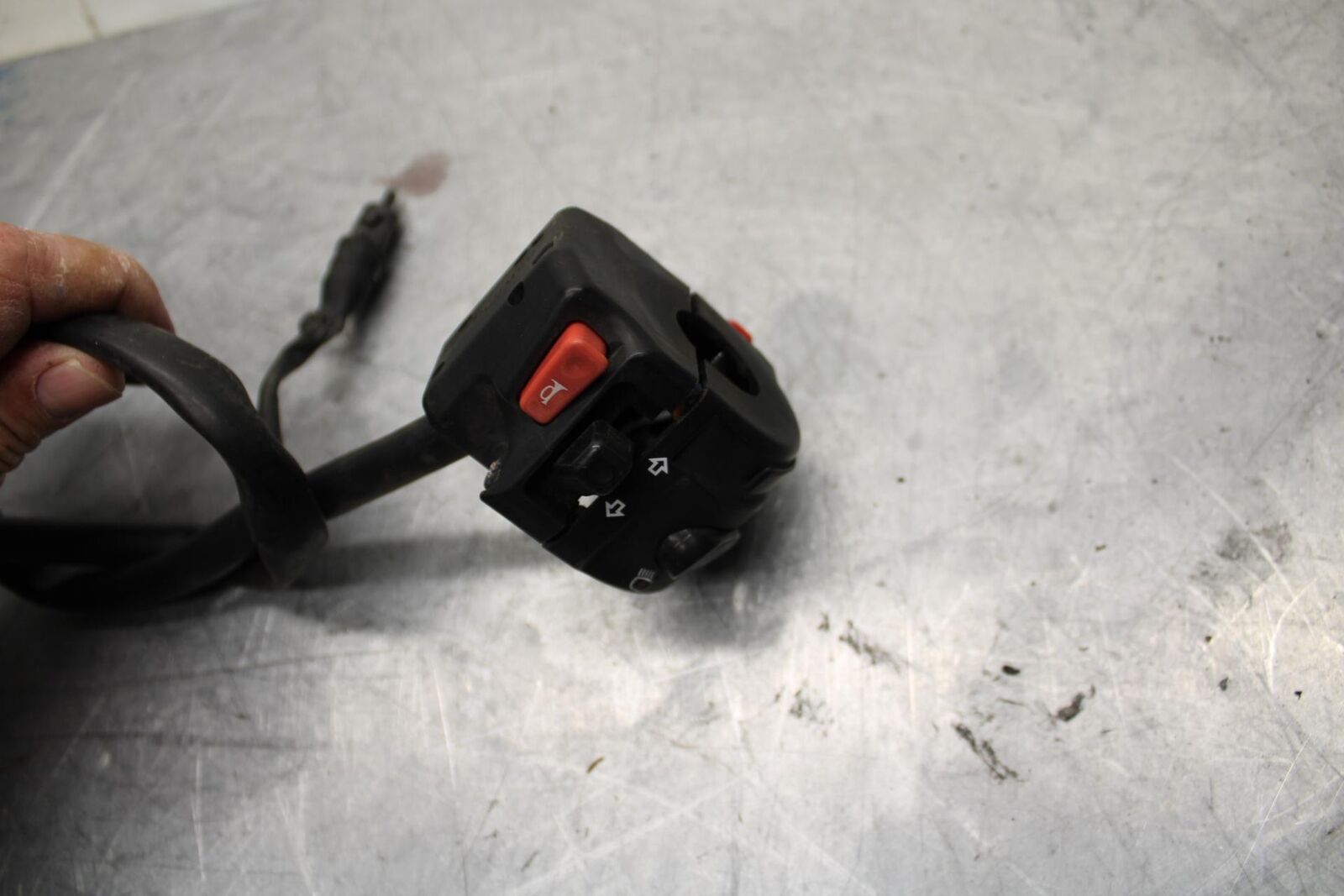 14-15 TRIUMPH STREET TRIPLE R LEFT  HANDLE HORN SIGNALS SWITCH SWITCHES BB441