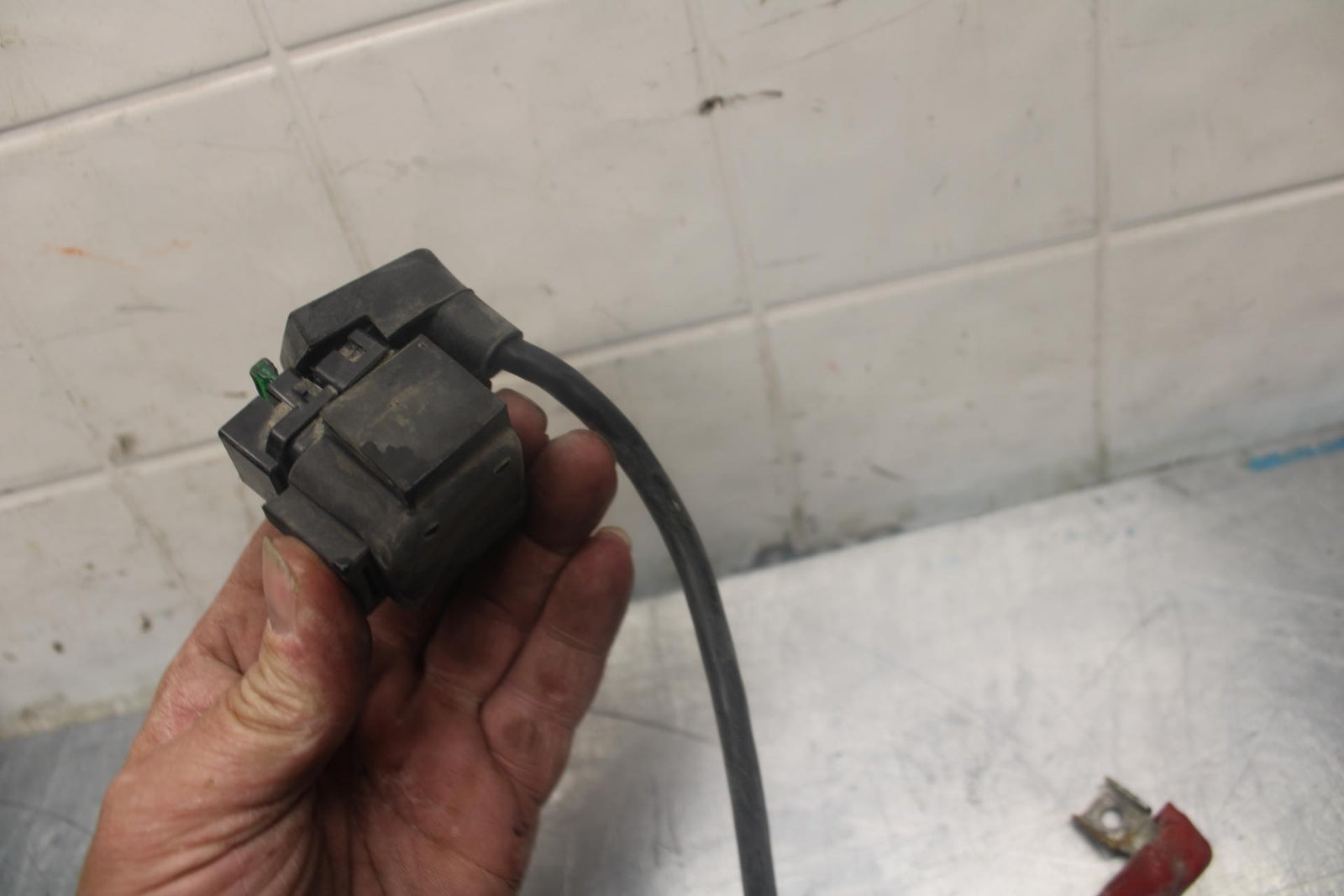 07-08 KAWASAKI NINJA ZX6R ENGINE STARTER RELAY  MOTOR SWITCH 27010-0030 BB456