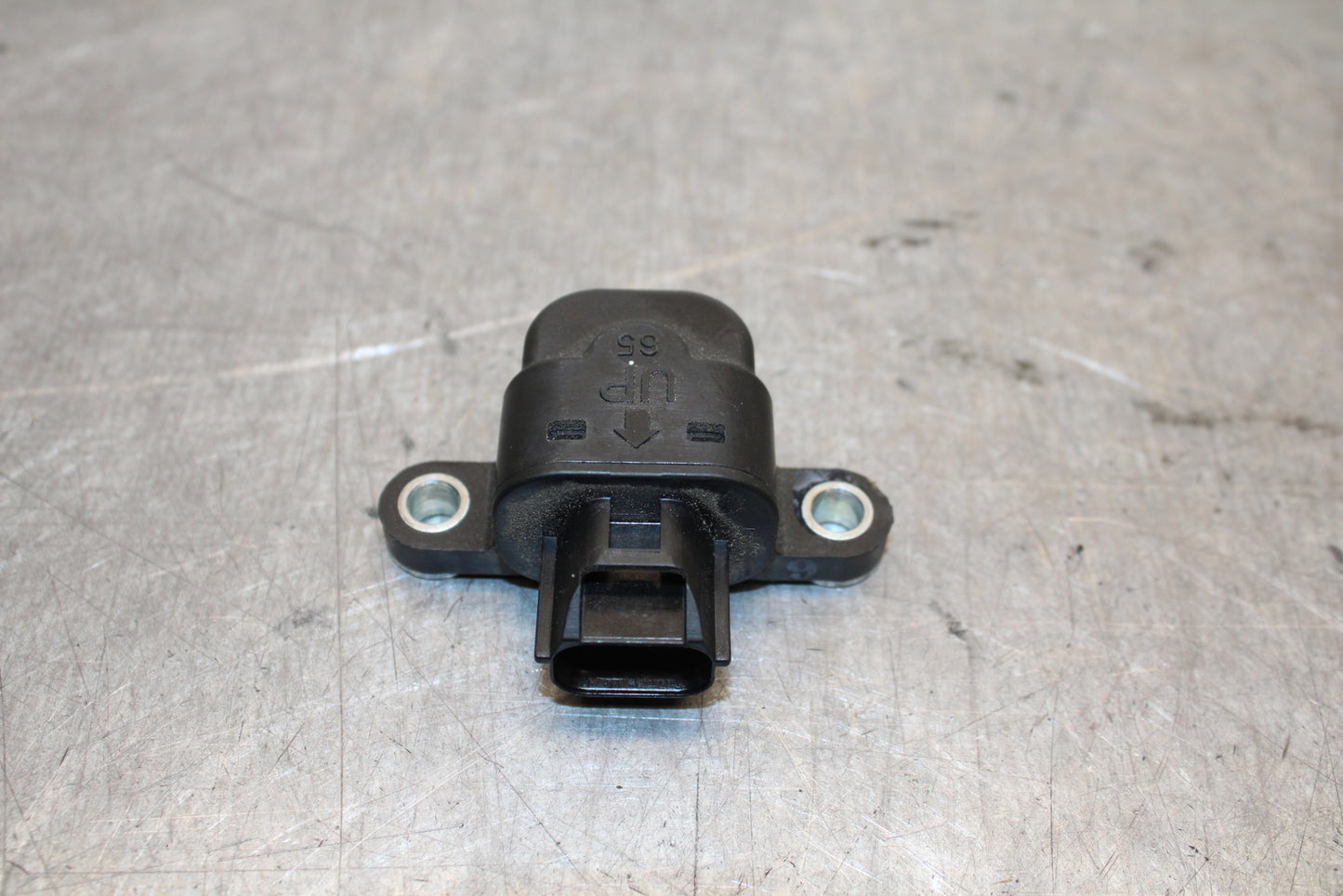 16 KAWASAKI NINJA ZX10R TIP OVER ANGLE CRASH SENSOR SWITCH  21176-0026 BB650