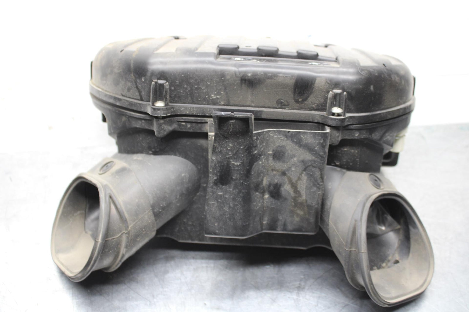 2015 Suzuki GSXR750 AIRBOX AIR INTAKE FILTER BOX BB595