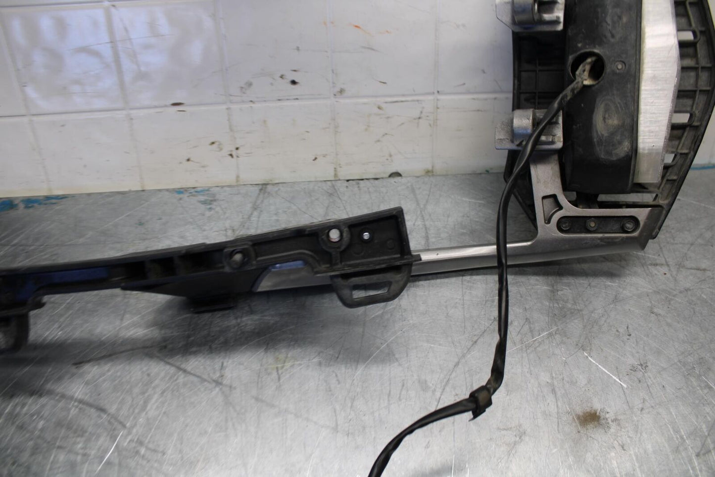 07-08 KAWASAKI CONCOURS 1400 ABS REAR RACK BACK GRAB BB449