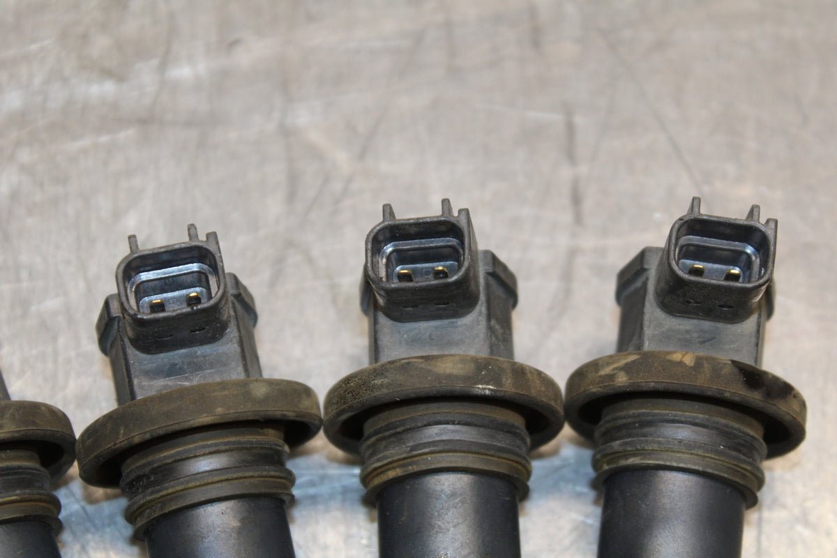 06-07 SUZUKI GSXR 600 IGNITION COILS COIL SPARK PLUG CAPS BB737
