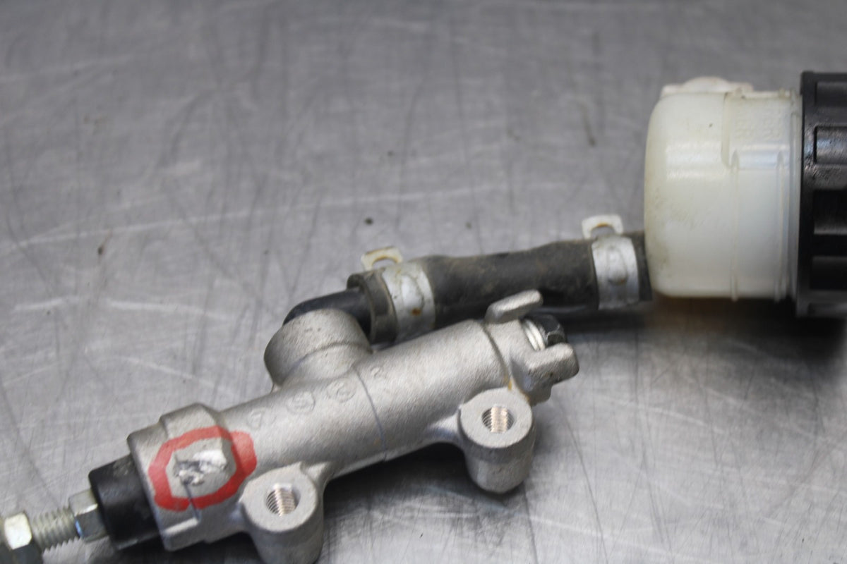 08 KAWASAKI VULCAN 1600 VN1600D NOMAD REAR BACK BRAKE MASTER CYLINDER BB904