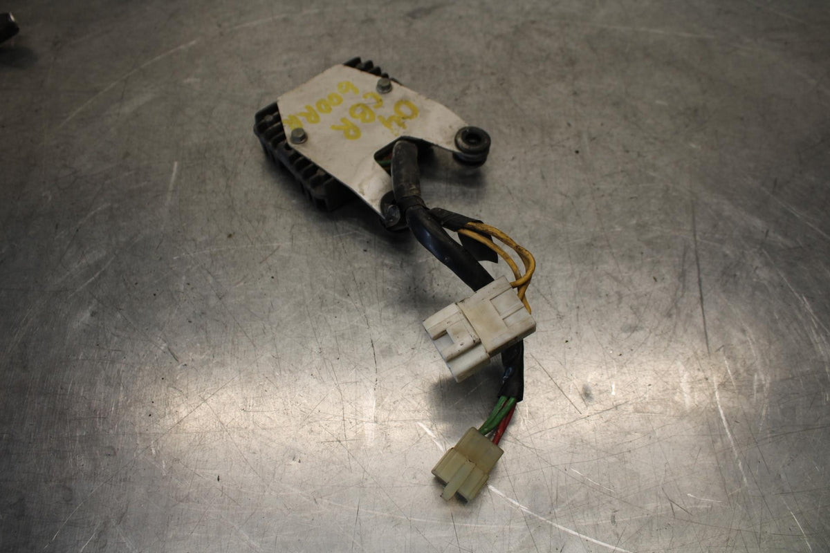 05-06 HONDA CBR600RR RECTIFIER VOLTAGE REGULATOR 31600-MEE-872 BB624
