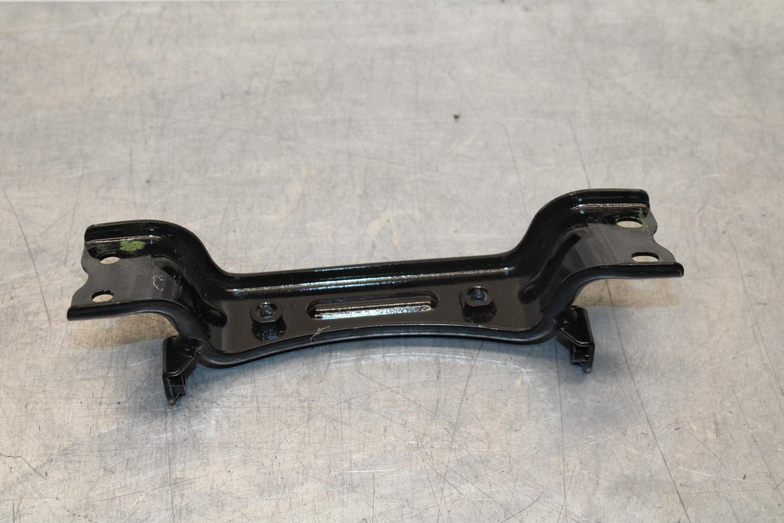 20 KAWASAKI Z400 ER400 ABS GAS TANK FUEL CELL RESERVOIR BRACKET MOUNT BB586