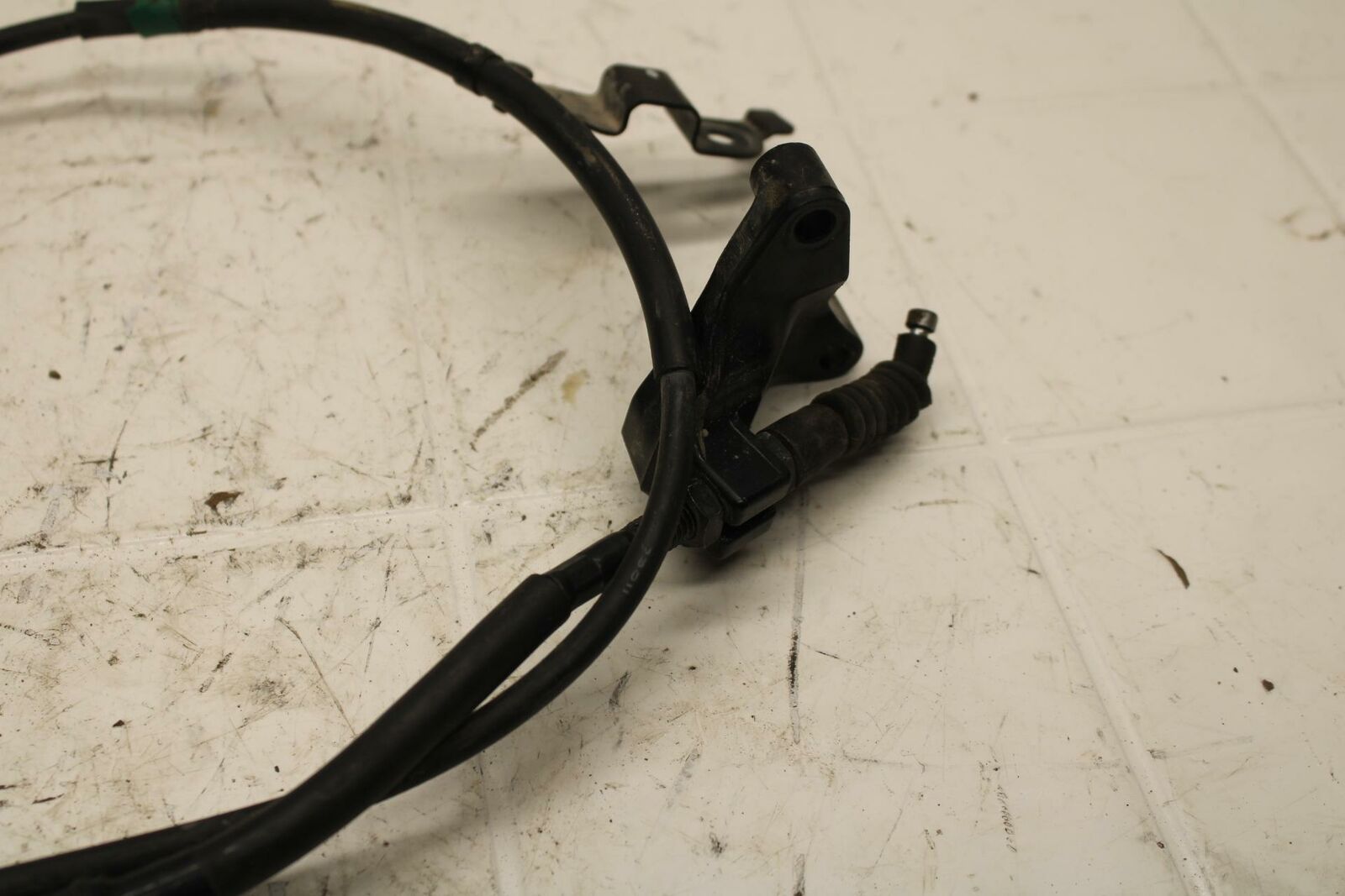 19-20 KAWASAKI NINJA ZX6R CLUTCH CABLE LINE BB407