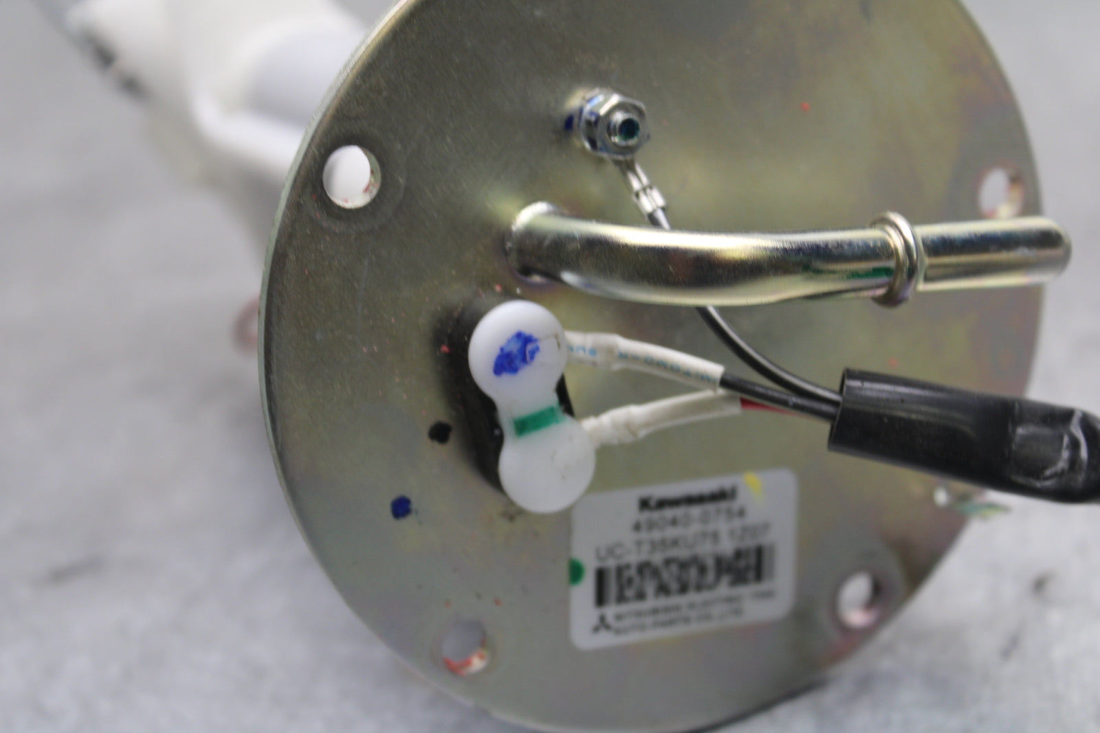 18-24 KAWASAKI NINJA 650 FUEL PUMP GAS PETROL SENDER UNIT BB725