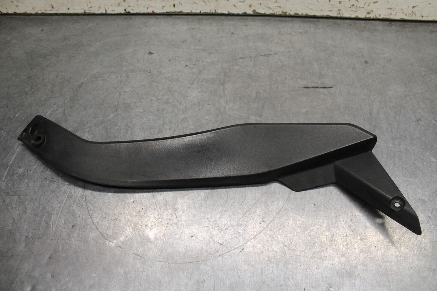 12-13 KAWASAKI Z1000 RIGHT GAS TANK FUEL CELL PANEL COVER TRIM COWL  BB743