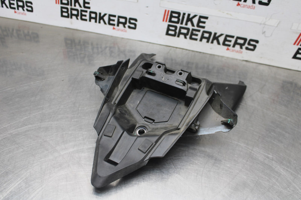 16 DUCATI 959 PANIGALE CENTER REAR BACK TAIL FAIRING COWL BB912