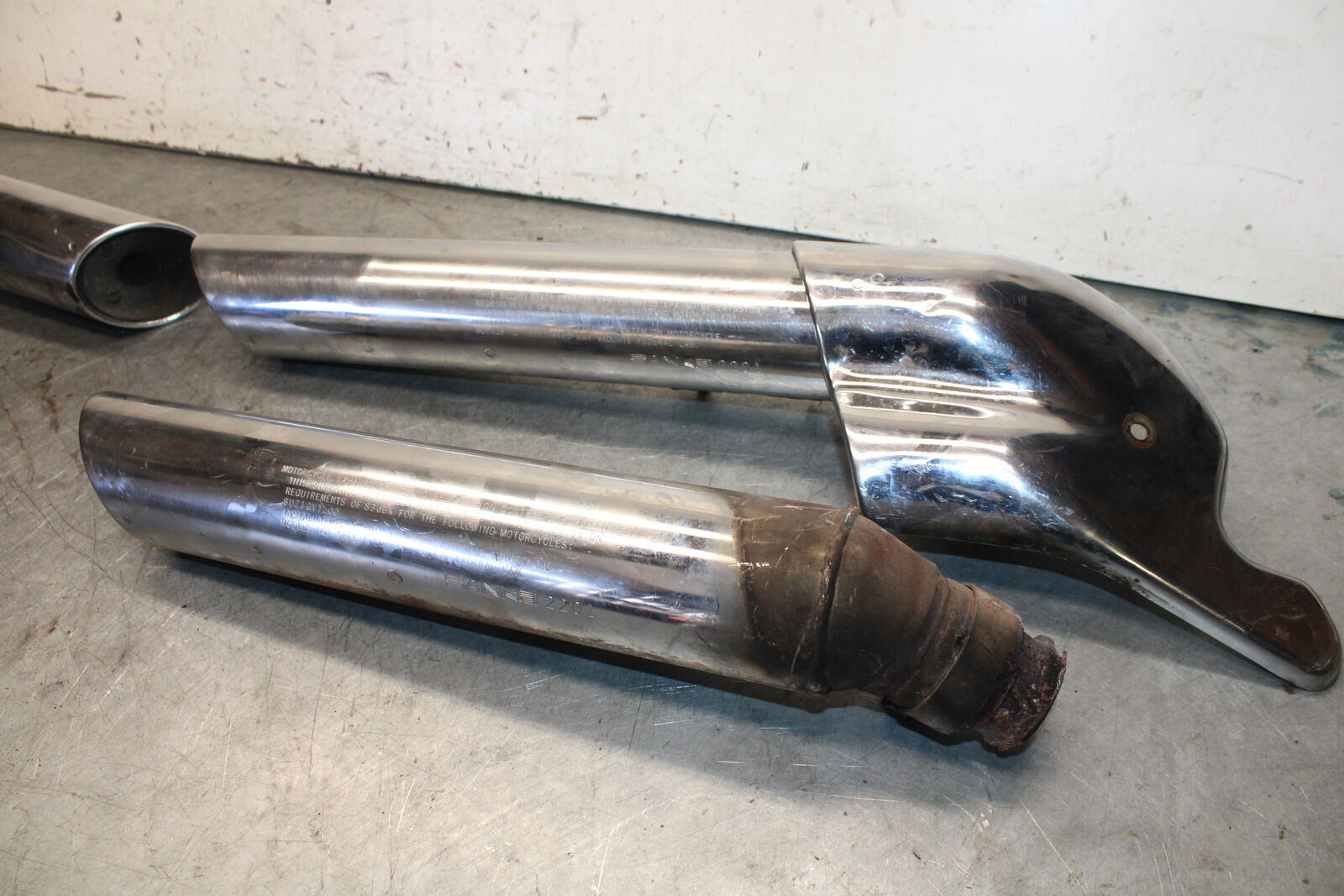 85-86 SUZUKI MADURA 1200 EXHAUST PIPE  BB691