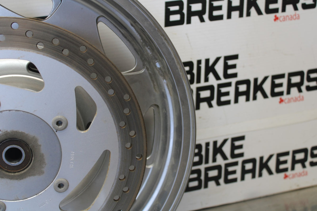 05-09 SUZUKI BOULEVARD C90 FRONT WHEEL FRONT RIM & ROTORS BB918