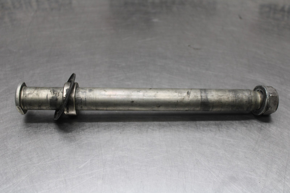 08-09 YAMAHA YZF R6S REAR AXLE BACK WHEEL RIM PIVOT BOLT AXEL BB796