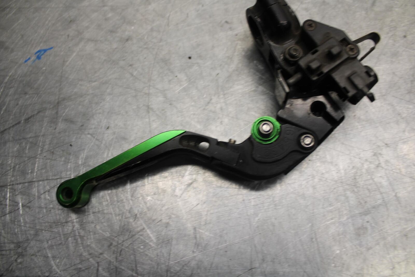 2005 Kawasaki Ninja ZX6R ZX636C AFTERMARKET CLUTCH PERCH MOUNT WITH LEVER  BB03