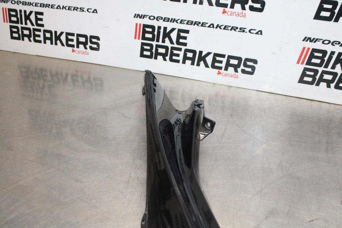 06-07 YAMAHA YZF R6 RIGHT FRONT UPPER SIDE FAIRING COWL PLASTIC SET BB00