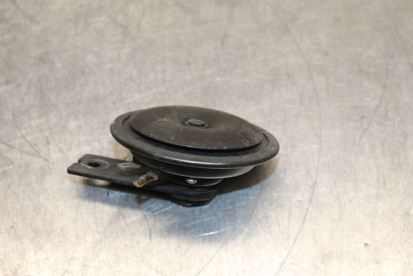 12-13 KAWASAKI Z1000 HORN SIGNAL BB743