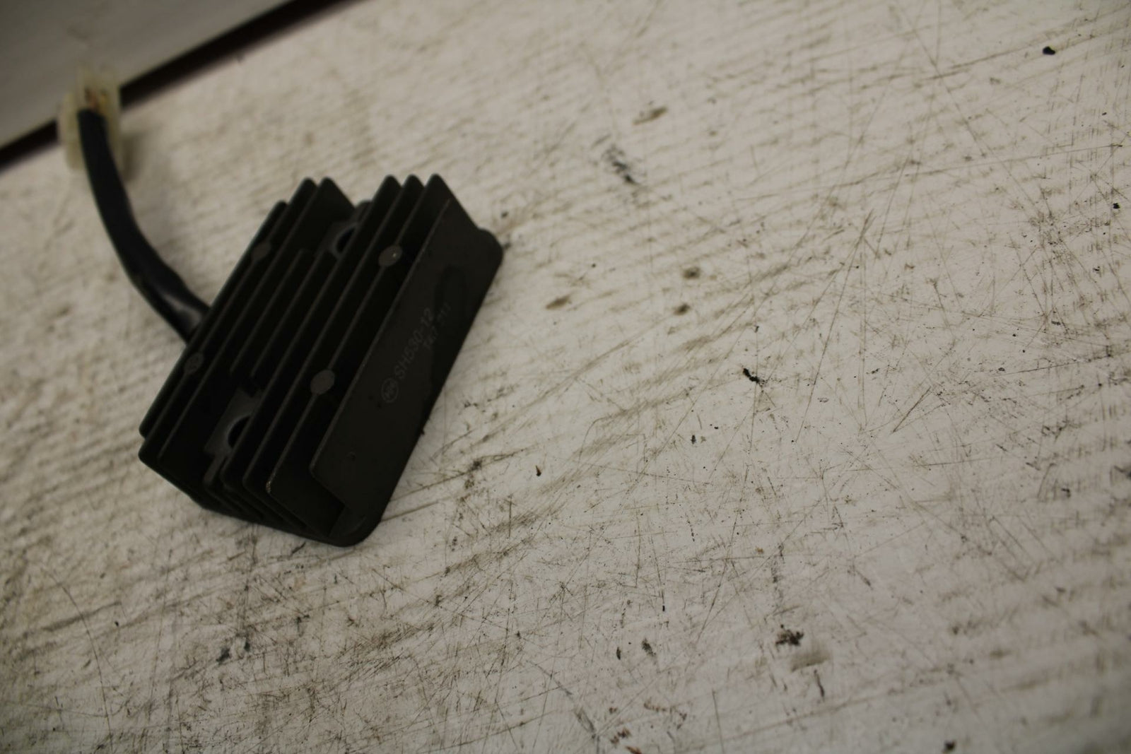 90-07 KAWASAKI ZZR 250 RECTIFIER VOLTAGE REGULATOR BB298